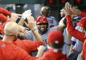 Albert Pujols conectó su quinto cuadrangular de la temporada y el 667 de su carrera