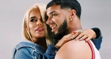 Karol G y Anuel confirman el fin de relación