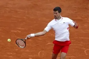 Djokovic se queda sin final en Belgrado