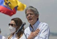 Lasso supera a Arauz en las presidenciales de Ecuador