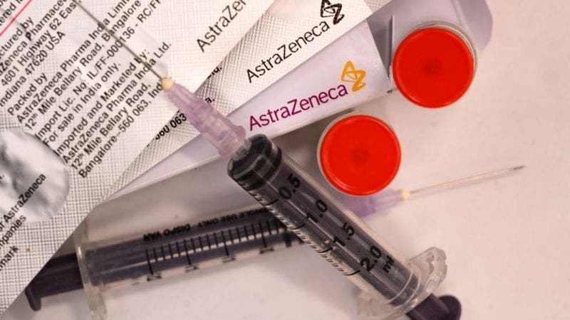 Autoridades podrían negociar intercambio de vacunas por otros fármacos de AstraZeneca