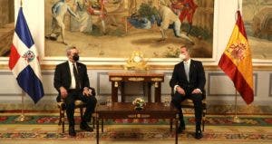 Presidente Abinader se reúne con el rey de España, Felipe VI; tratan varios temas