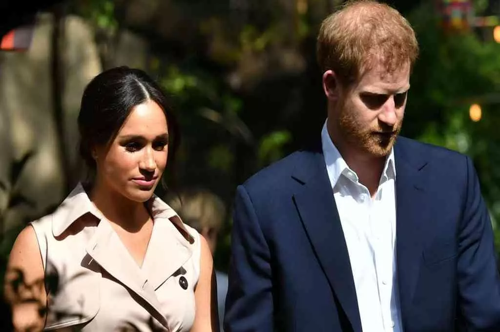 Enrique y Meghan agradecen a príncipe Felipe su “servicio” en un escueto mensaje