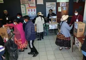 Bolivia cierra un desafiante proceso electoral tras la crisis de 2019 y en pandemia