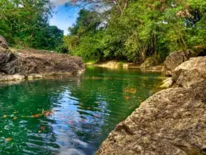 Clausuran balnearios en Puerto Plata ante alerta meteorológica por lluvias