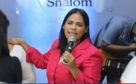 Propietario pide local iglesia de Rossy Guzmán por escándalo 