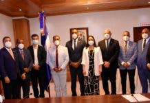 Adriano Espaillat visita al senador Carlos Gómez; para beneficio de dominicanos en EEUU