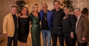 Nicolás Delrieu ofrece cena a Michel Martelly