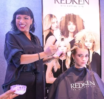 Redken lanza Acidic Bonding Concentrate