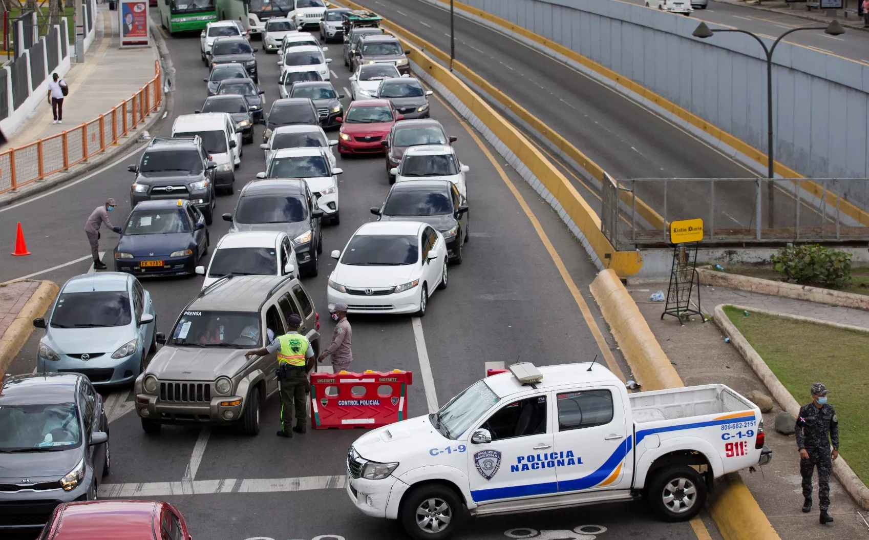 Gran Santo Domingo retrocede a más restricciones por expansión Covid