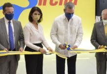 La Sirena inaugura una moderna tienda en el municipio Los Alcarrizos