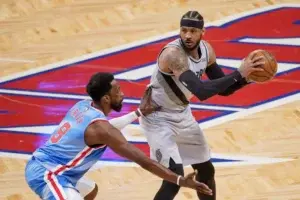 Anthony entra al club de los 10 máximos anotadores de la NBA