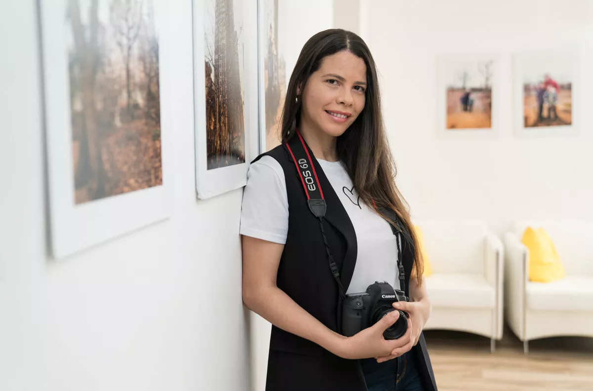 Juana Maria Garcia Frias vista por el lente  de su cámara como madre y fotógrafa profesional