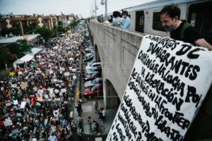 Miles de personas marchan por las calles de Nueva York a favor de Palestina