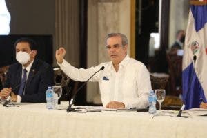 Luis Abinader anuncia desescalada gradual del toque de queda en todo el país