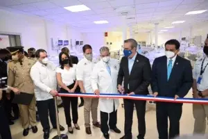 Presidente Abinader inaugura dos edificios Ciudad Sanitaria Luis Eduardo Aybar