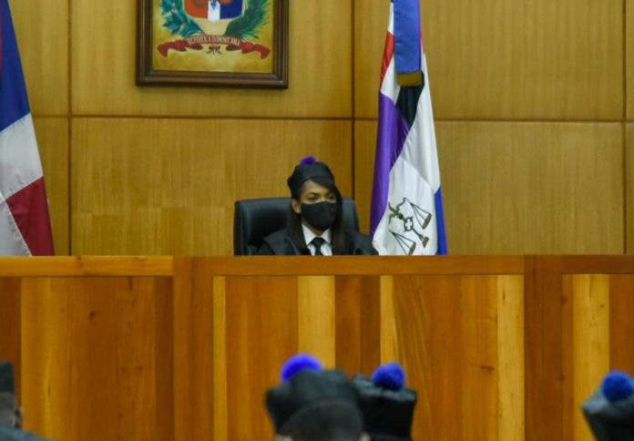 Caso Coral: Ratifican a jueza kenya Romero; seguirá conociendo coerción acusados