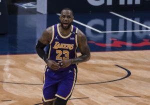 LeBron contra Steph: Un juego de repesca lleno de estrellas