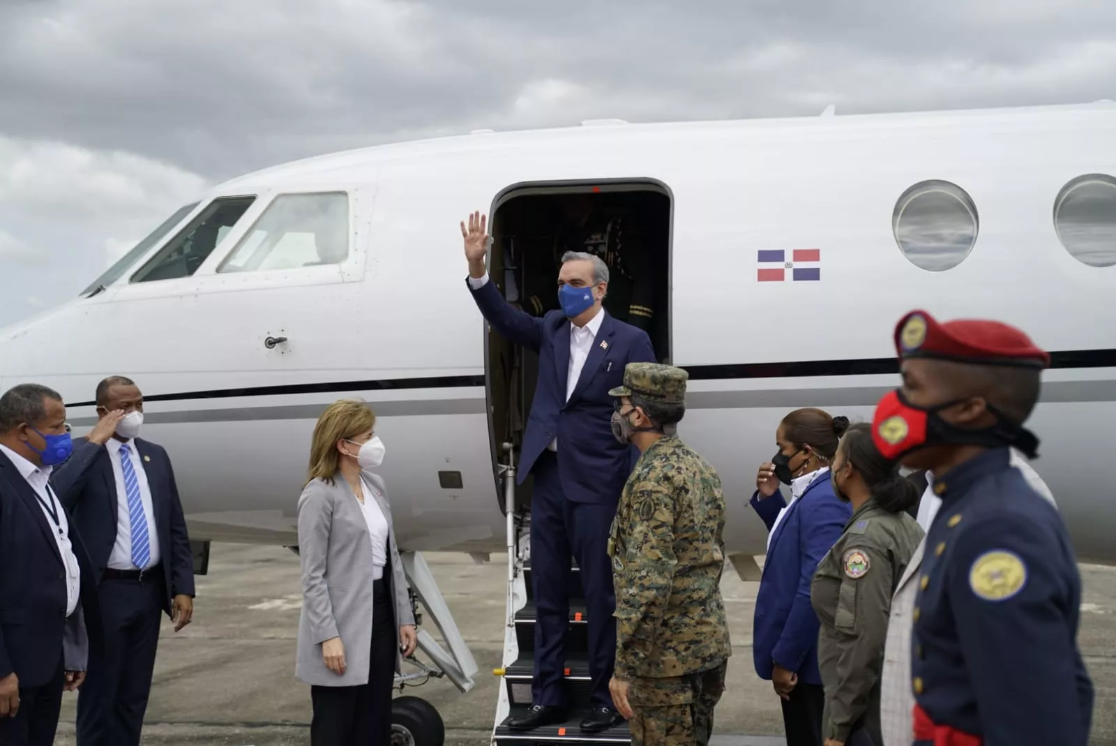 Presidente Abinader sale a Ecuador para posesión de Gillermo Lasso