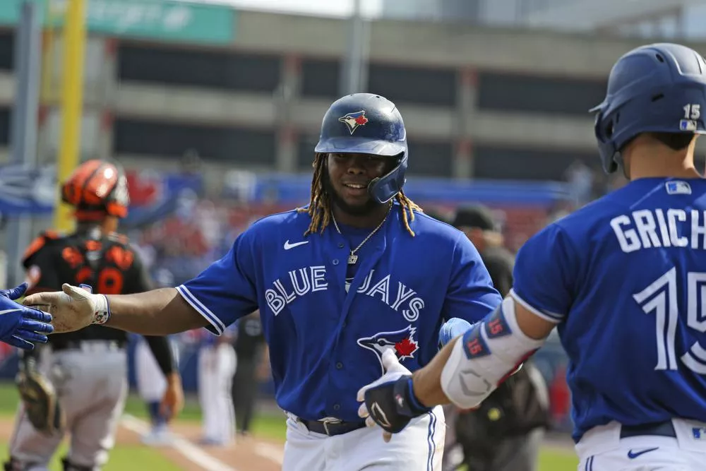 Vladimir Guerrero Jr. bate jonrón 26, Azulejos vencen 12-4 a Orioles