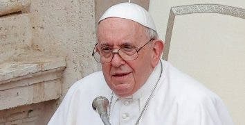 El papa llama a los patriarcas  a evitar el odio