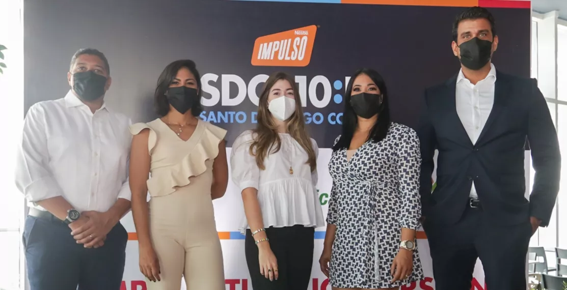 Samuel Núñez, Karla Martín, María Alejandra Antuñano, Marlenny Peña y Modesto Reyes.