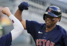 Rafael Devers pega jonrón 18; Severino  también la saca