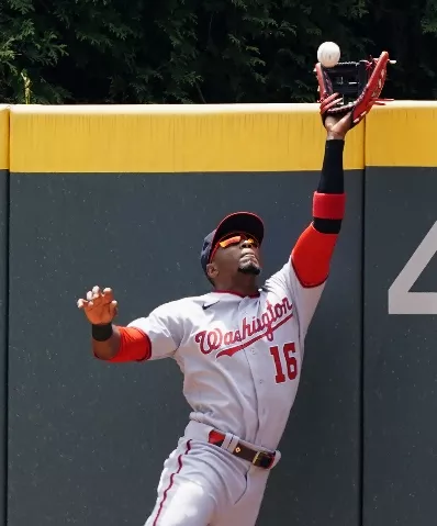 Miguel Andújar batea tercer jonrón; Tapia, tres hits