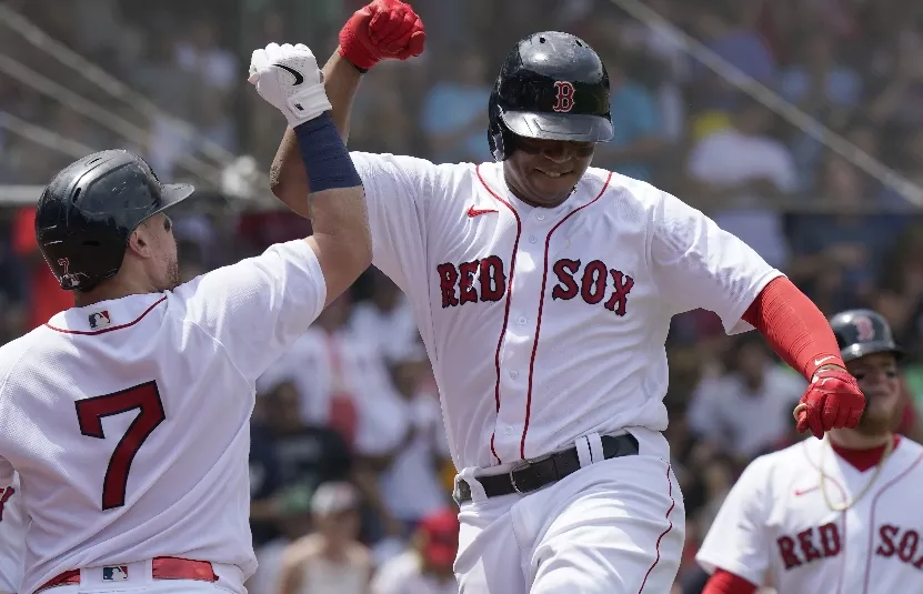 Rafael Devers pega jonrón 19 y empuja 4;  Nelson Cruz la saca