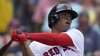 Rafael Devers es “asesino” de picheos rápidos