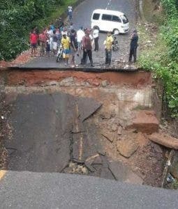 Comunidades de Monte Plata incomunicadas