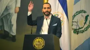 Bitcoin: El Salvador, el primer país del mundo en autorizar que la criptomoneda sea de curso legal