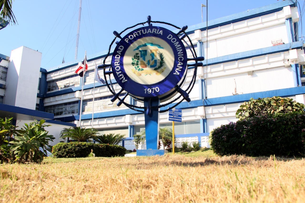 Desvinculan 7 empleados por irregularidades administrativas en Puerto de Puerto Plata