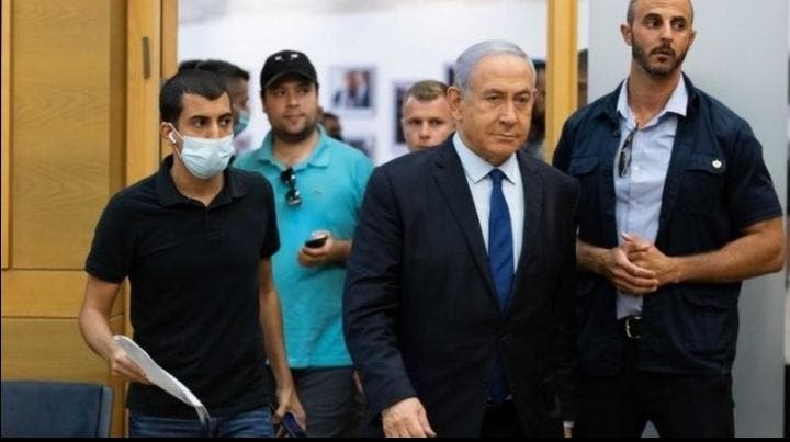Benjamin Netanyahu deja de ser primer ministro de Israel después de que el Parlamento aprobara un nuevo gobierno de coalición