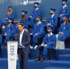 Nadal a sus alumnos- “He aprendido a intentar levantarme siempre»