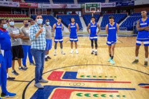 Equipo nacional de baloncesto inicia entrenamientos con miras repechaje olímpico de Serbia