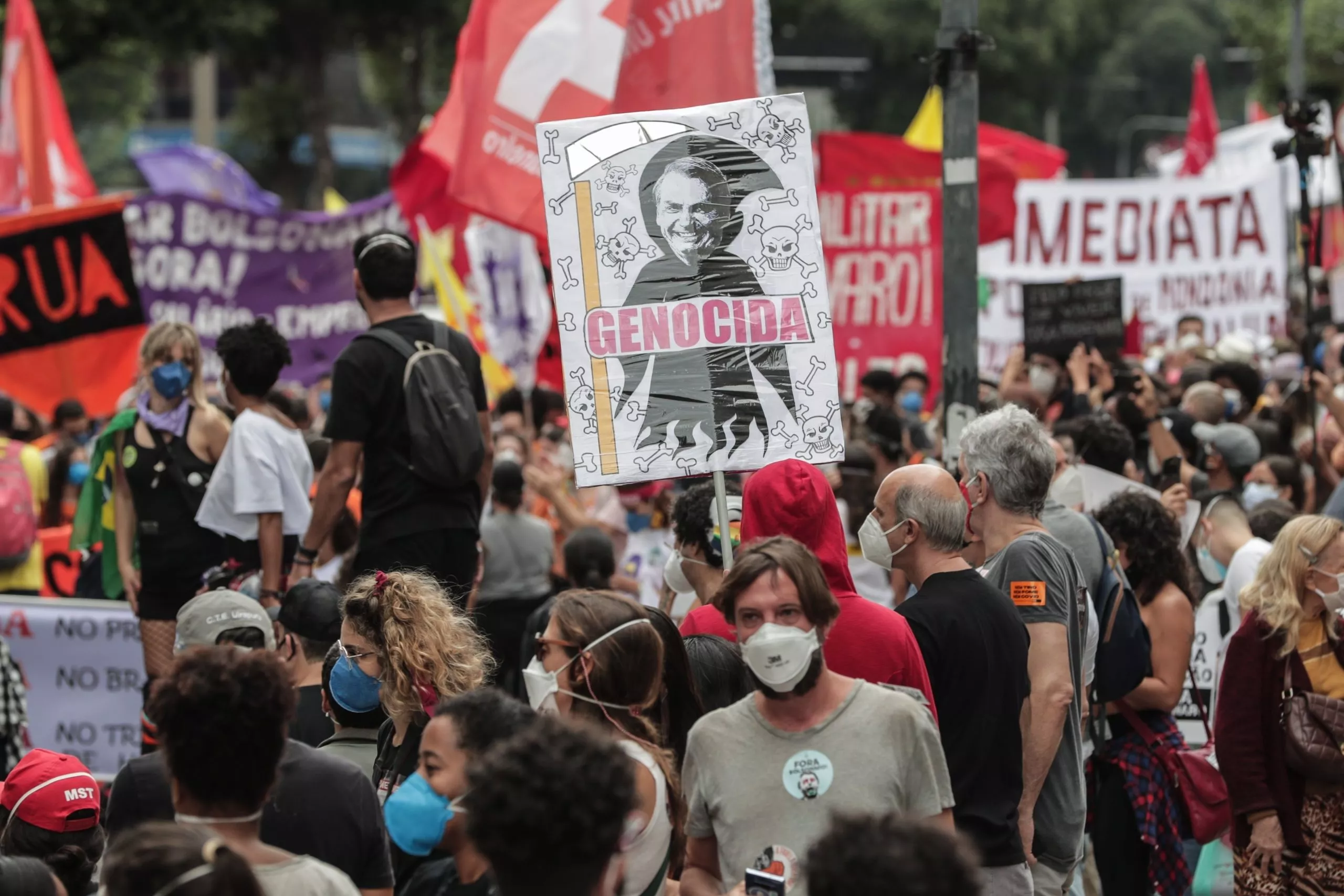 La izquierda vuelve a protestar contra Bolsonaro