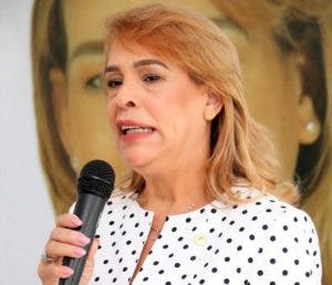 Unos 100 notarios han fallecido por Covid 19, dice presidenta del gremio