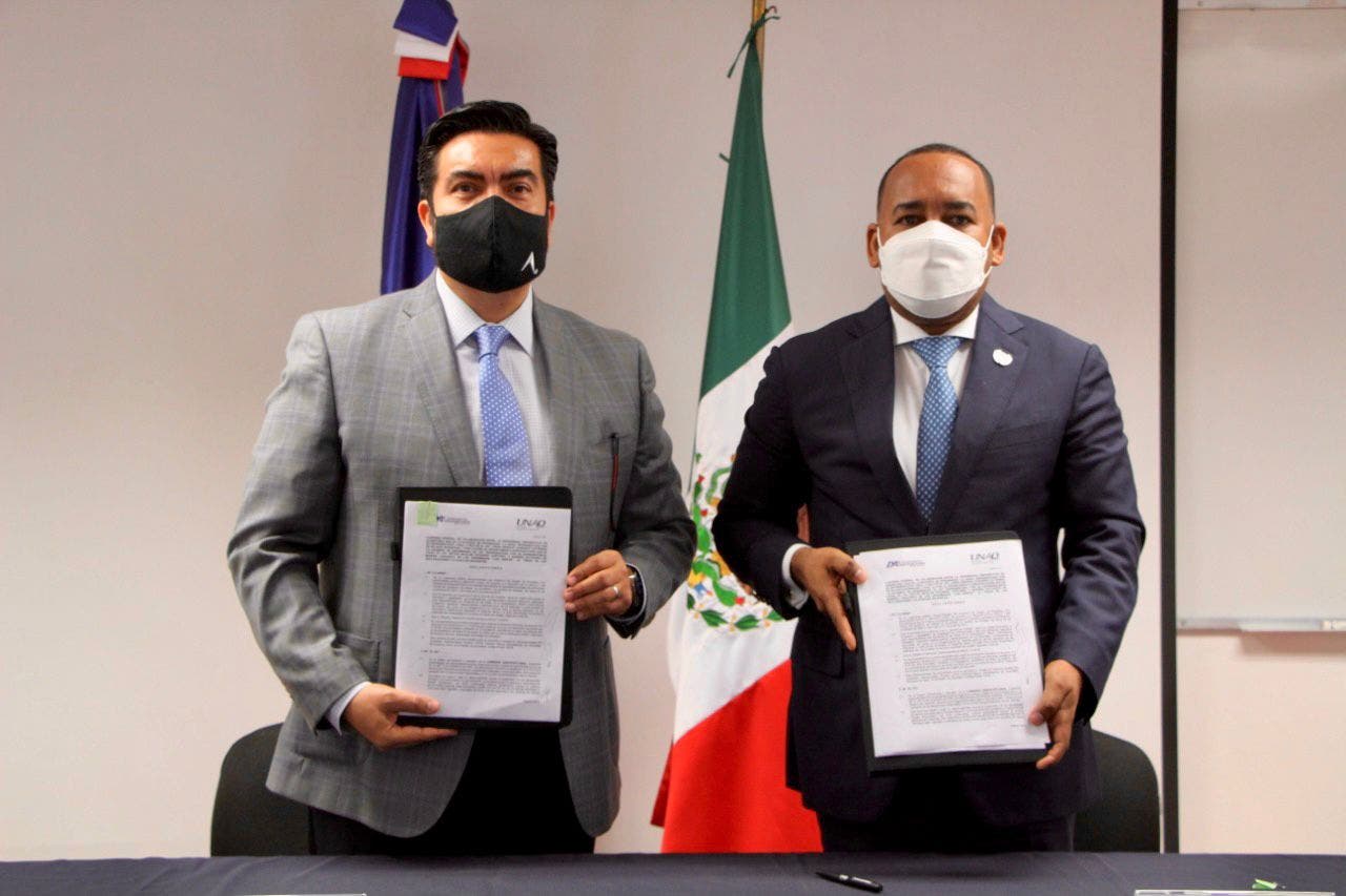 Departamento Aeroportuario capacitará  técnicos en universidad de México
