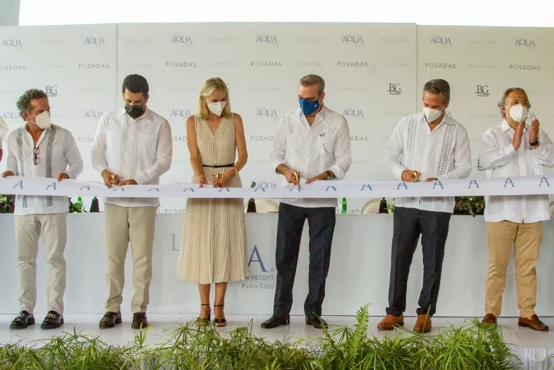 Presidente Luis Abinader inaugura Live Aqua Beach Resort Punta Cana