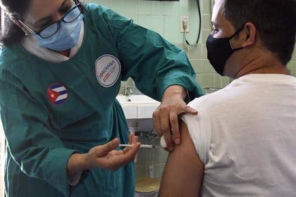 Venezuela anuncia producirá vacuna cubana Abdala