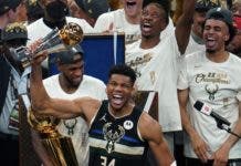 Giannis Antetokounmpo: las vicisitudes que pasó para llegar donde está