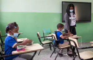 Educación afirma mantiene vigente el protocolo de bioseguridad en las escuelas