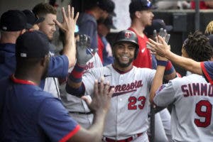 Nelson Cruz conecta jonrón y Mellizos ganan 3-2 a Medias Blancas