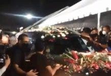 Llega cortejo fúnebre de Johnny Ventura al Cristo Redentor