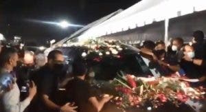 Llega cortejo fúnebre de Johnny Ventura al Cristo Redentor