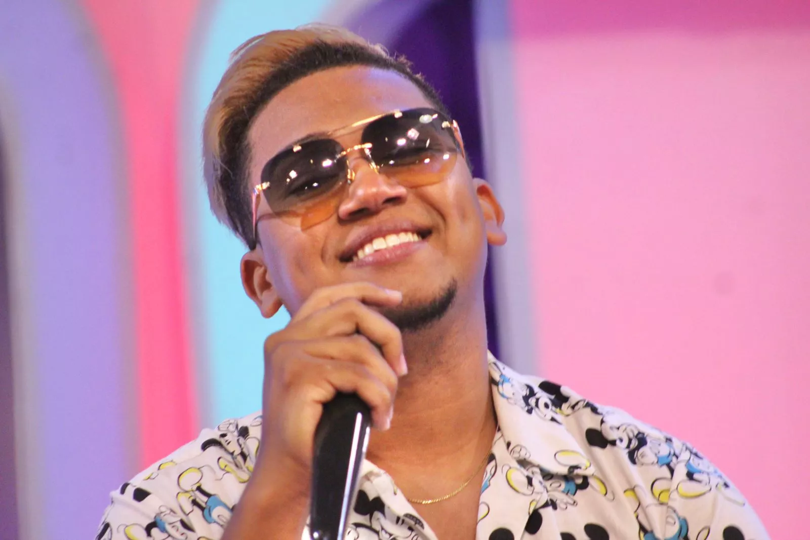 David Kada celebra nuevas colaboraciones y abraza triunfo internacional