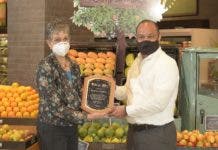 El Clúster del Mango Dominicano reconoce a CCN por  aportes al sector