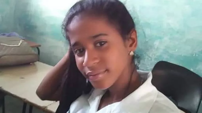 Condenan a una adolescente de 17 años a 8 meses de prisión por las protestas en Cuba