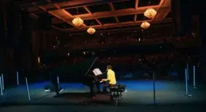 Euforia durante concierto de Fito Páez “Un Hombre Con Su Piano”